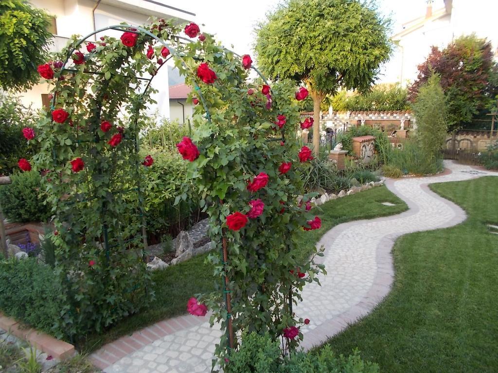 B&B Il Giardino Acquatico Coppito Esterno foto